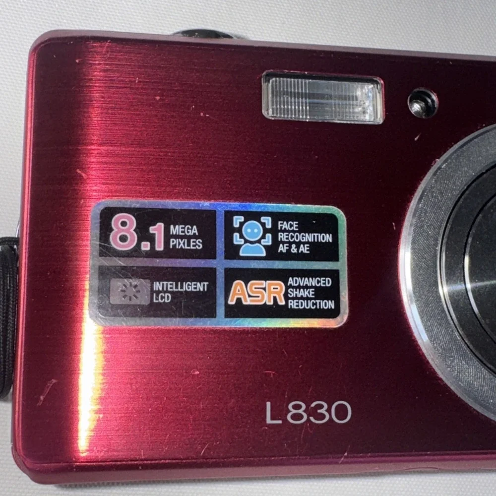 Samsung L Series L830 8MP Digital Camera Red With Battery & Charger, Working!!‎